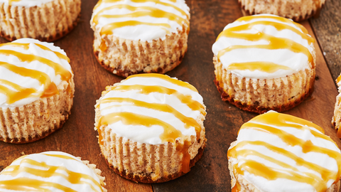 preview for These Mini Eggnog Cheesecakes Have the Most Brilliant Crust Hack