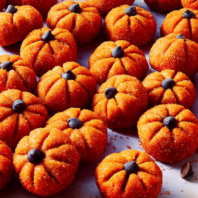 mini pumpkin cheesecake bites