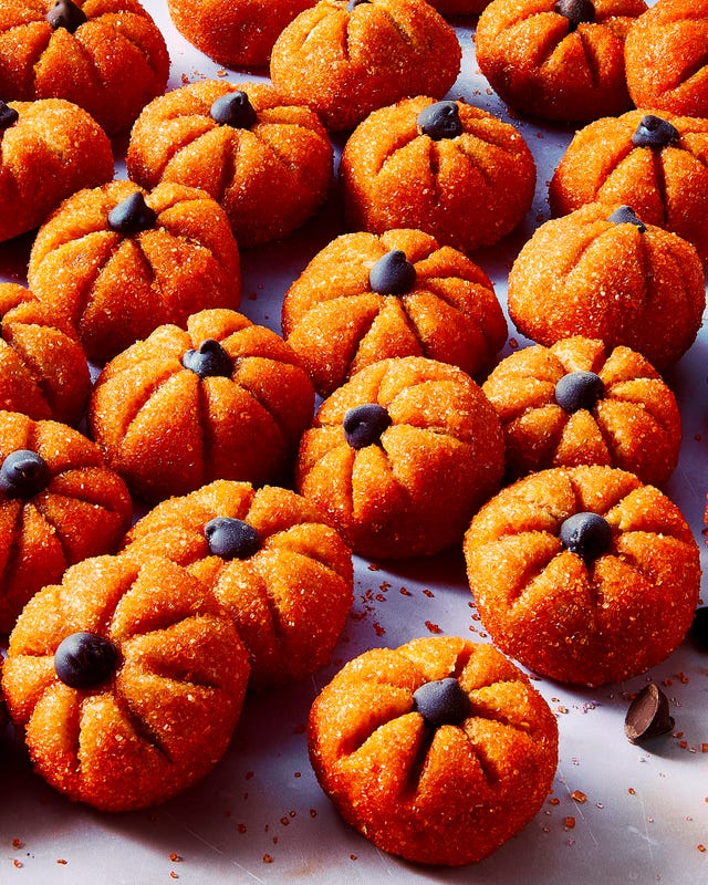 mini pumpkin cheesecake bites