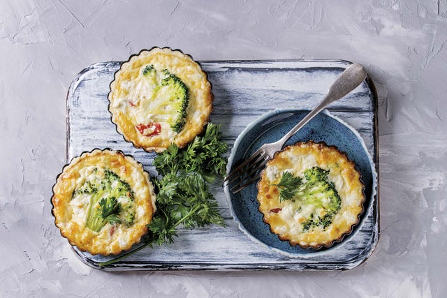 receta mini quiches de brócoli con queso