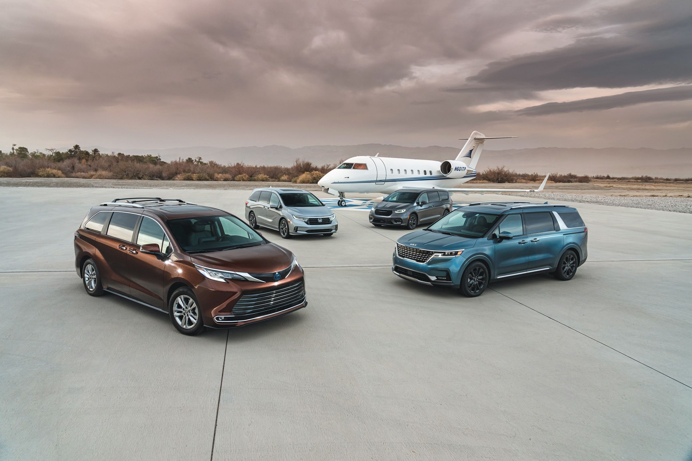 Minivans Compared: Chrysler Pacifica, Honda Odyssey, Kia Carnival