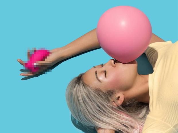 Pink, Balloon, Arm, Party supply, Hand, Leisure, Play, 