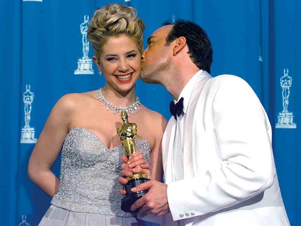 Mira Sorvino gana Oscar