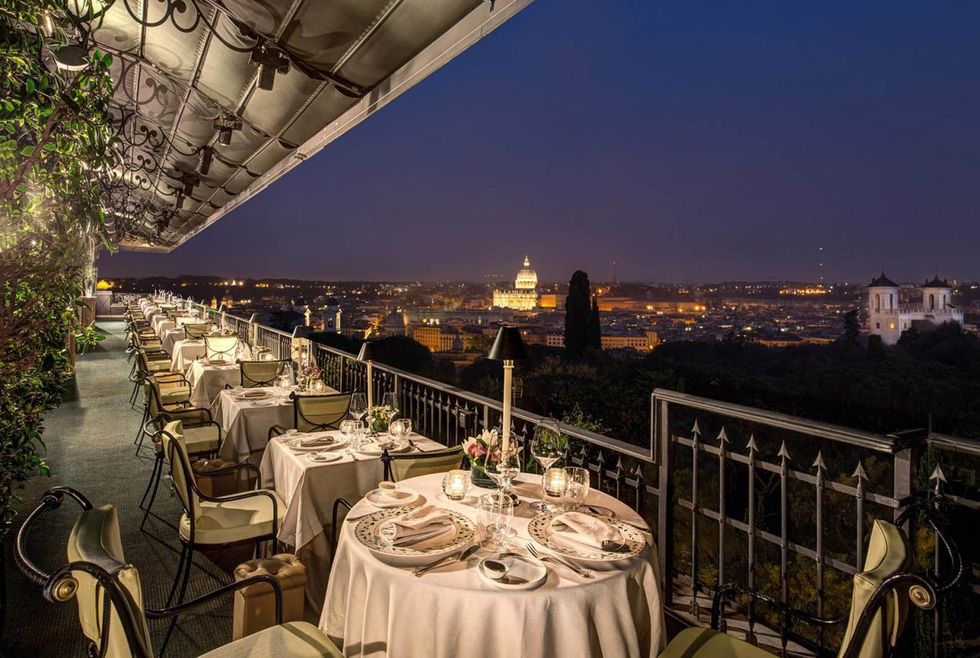 Restaurant, Sky, Real estate, Building, Architecture, City, Night, Roof, Hotel, Table, 