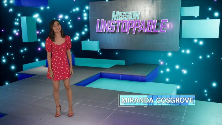 Miranda Cosgrove Says Icarly Prepared Her For Her New Show Mission Unstoppable 