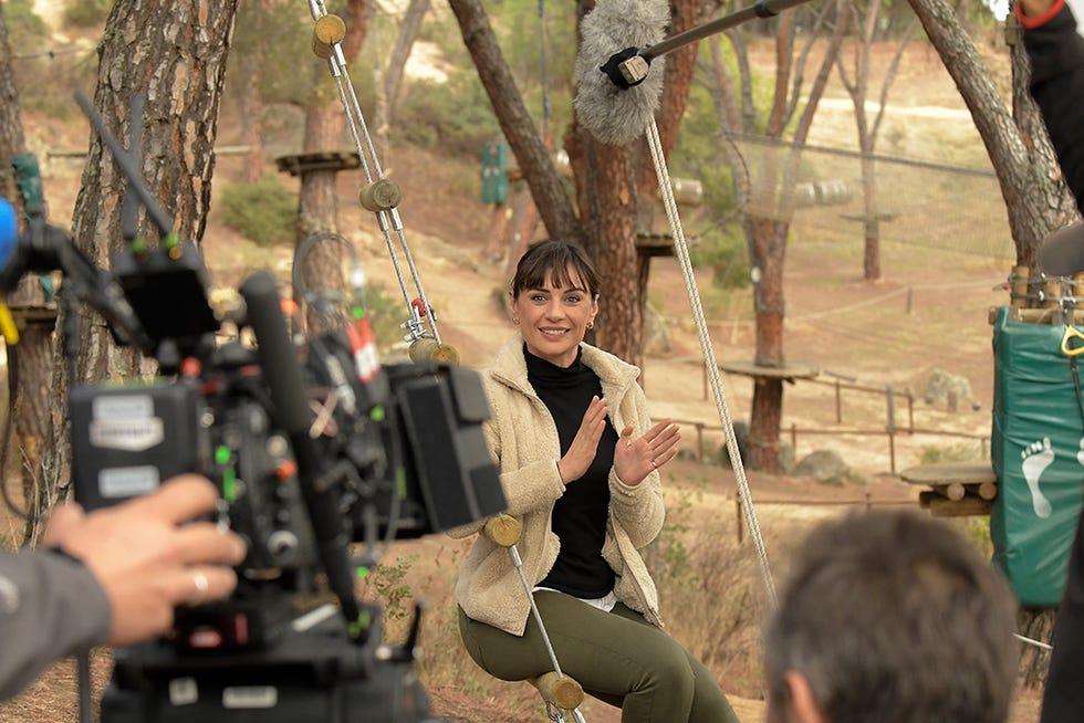 miren ibarguren en el rodaje de "supernormal"