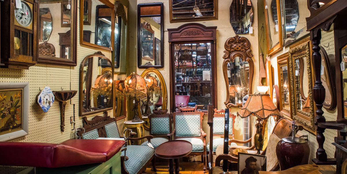 Experts Predict These Antique Home Decor Trends Will Take Off in 2025