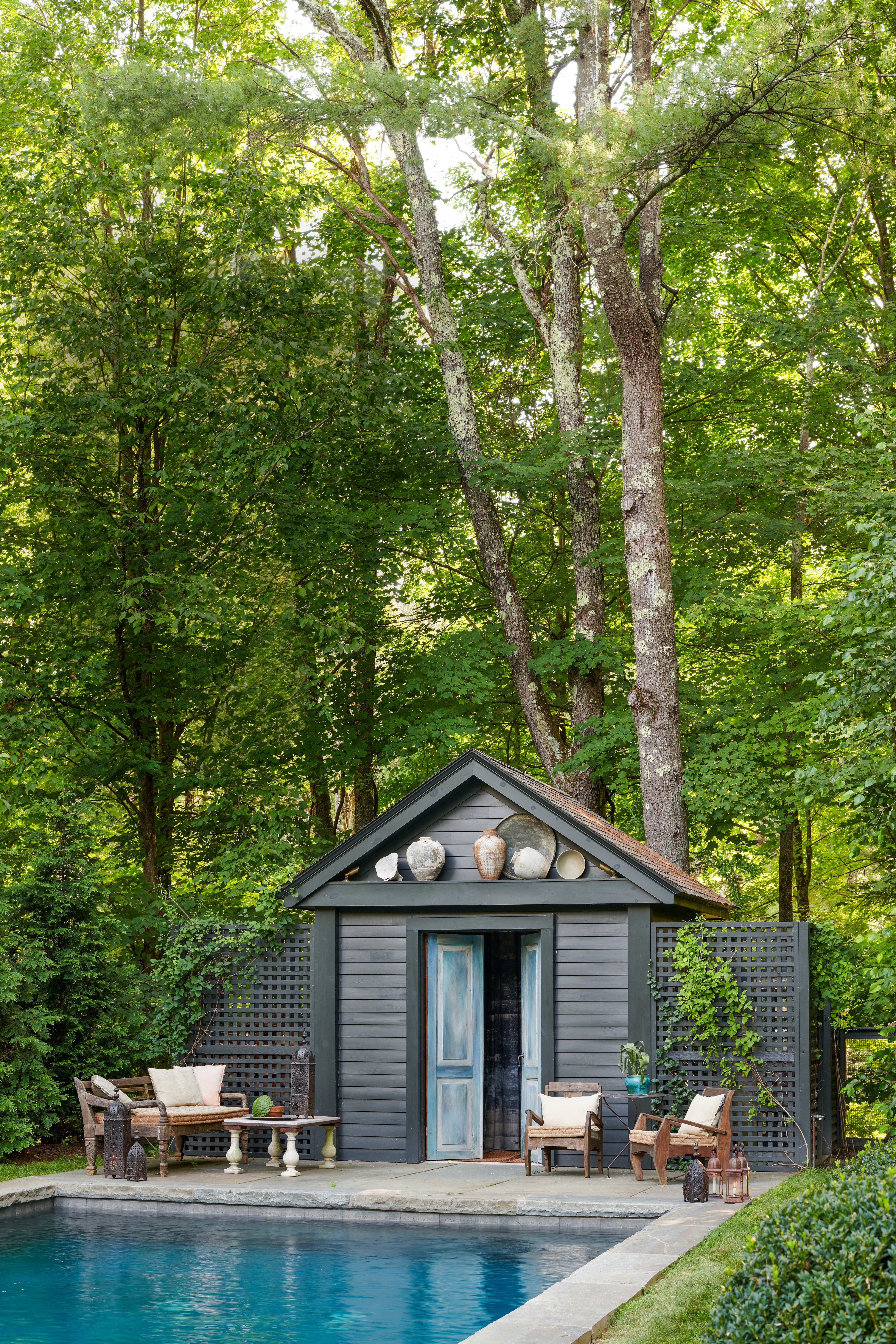 Elegant Poolside Escape