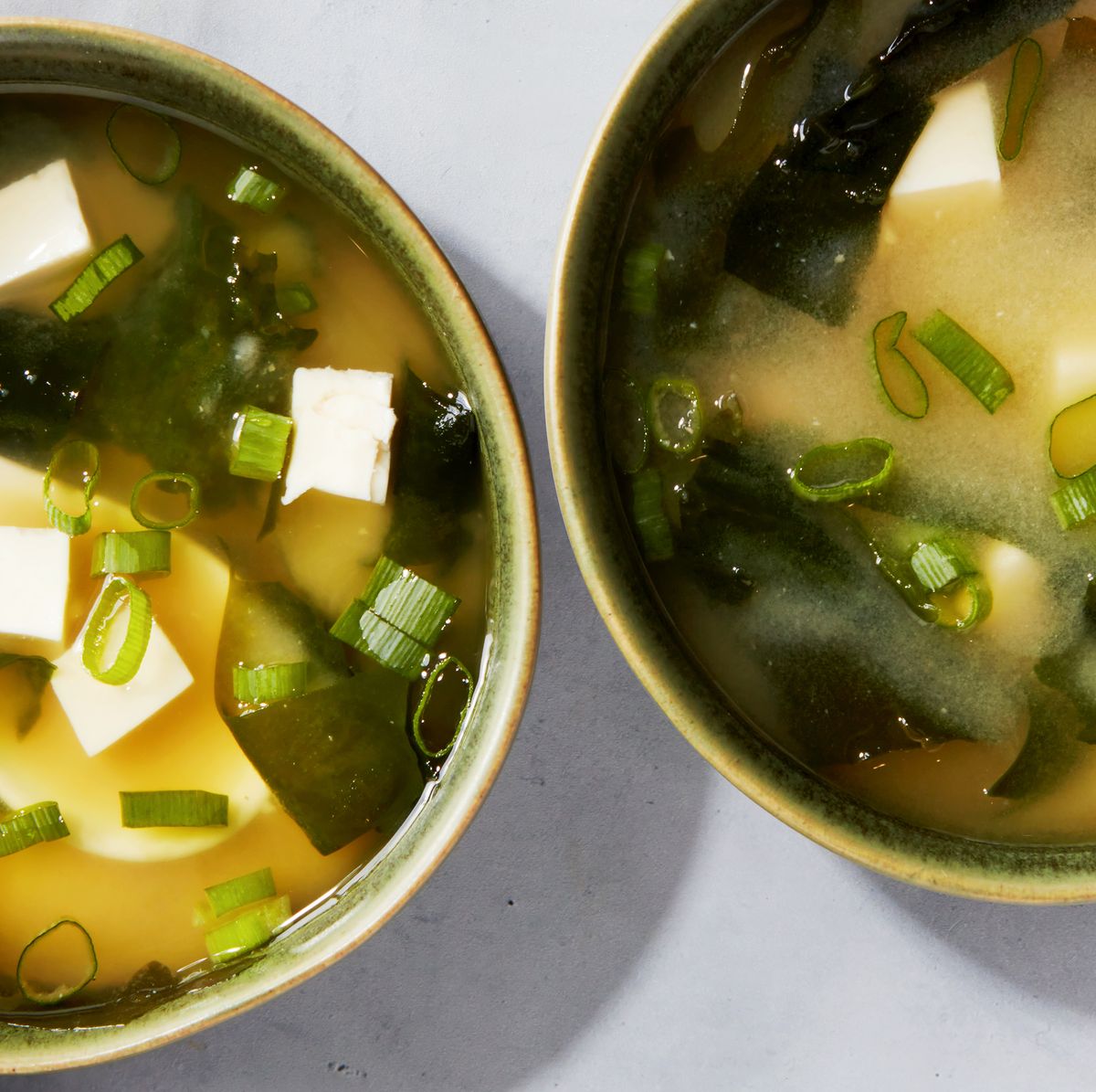 Best Miso Soup Recipe - How To Make Miso Soup
