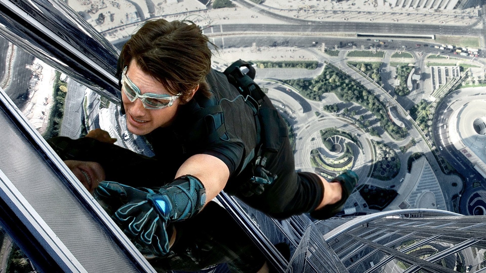 The Most Insane Mission: Impossible Stunts Where Tom Cruise Actually Risked His Life