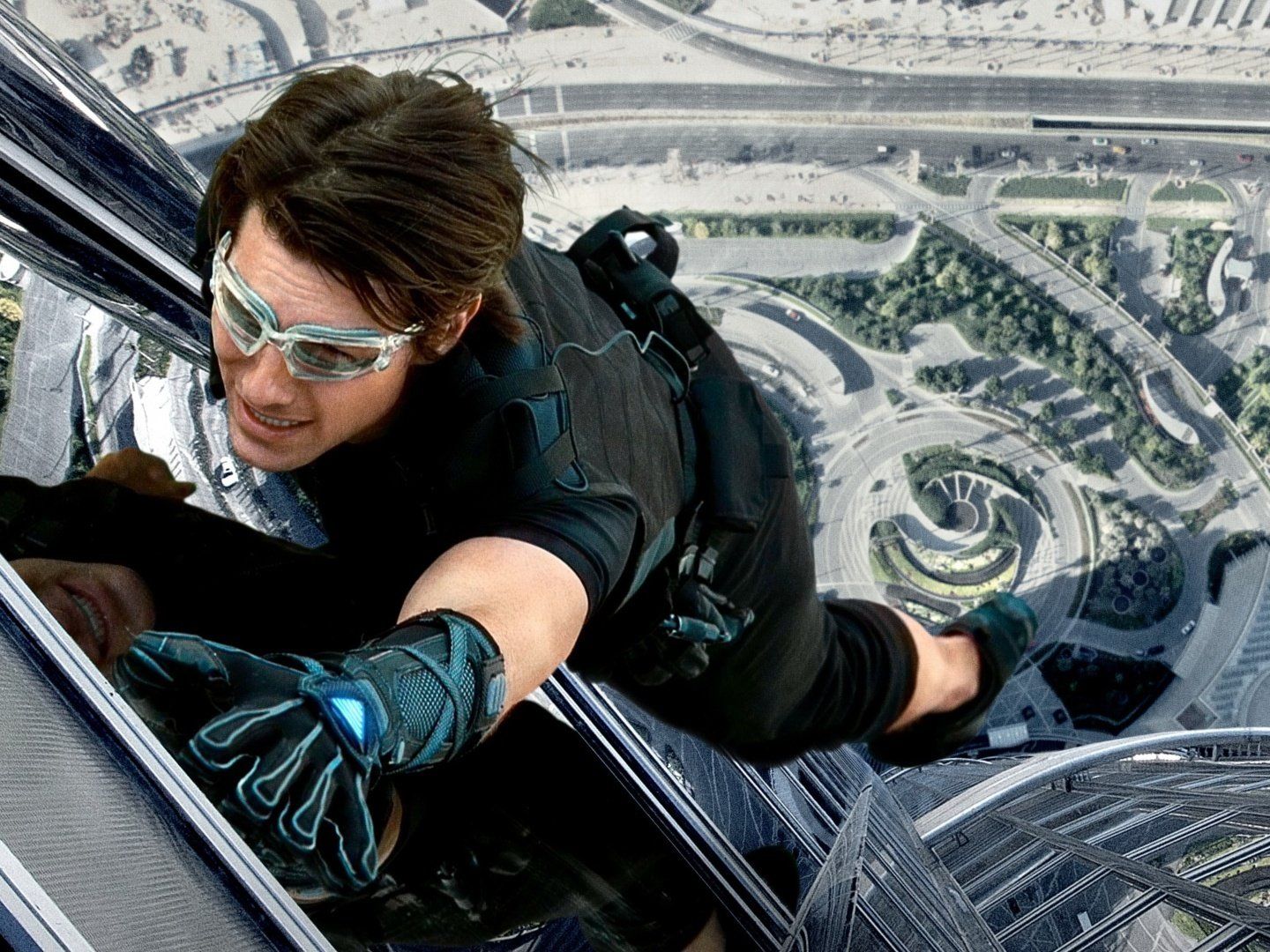 tom cruise mission impossible 4 scenes