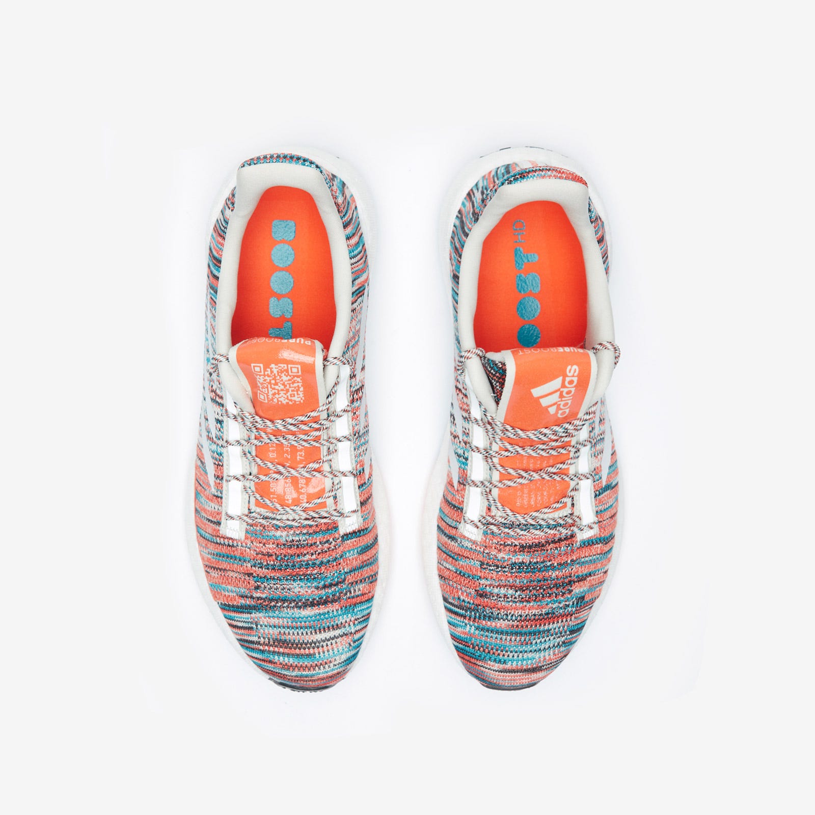 Footwear, Orange, Shoe, Turquoise, Sneakers, Sportswear, Athletic shoe, Slipper, 
