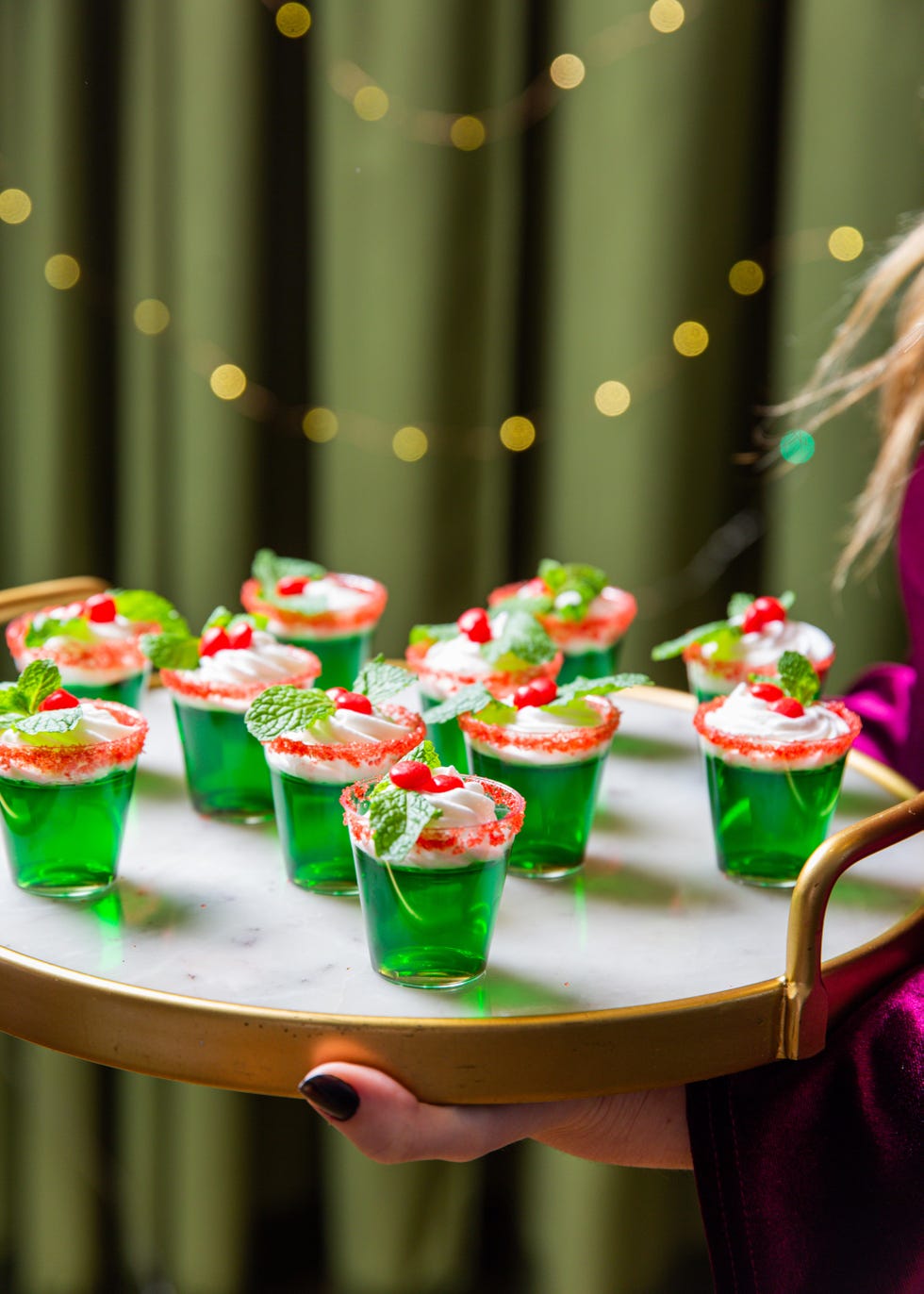 mistletoe jello shots  delishcom