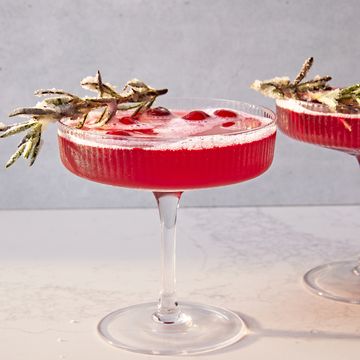 mistletoe martini with cranberries and rosemary