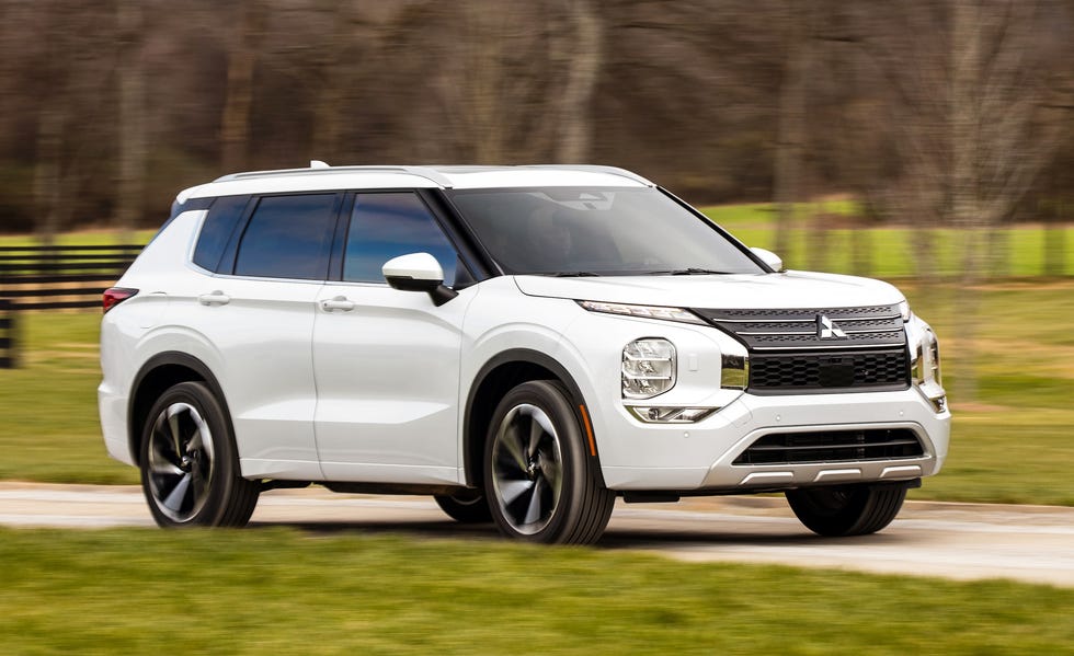 Mitsubishi Outlander z roku 2022