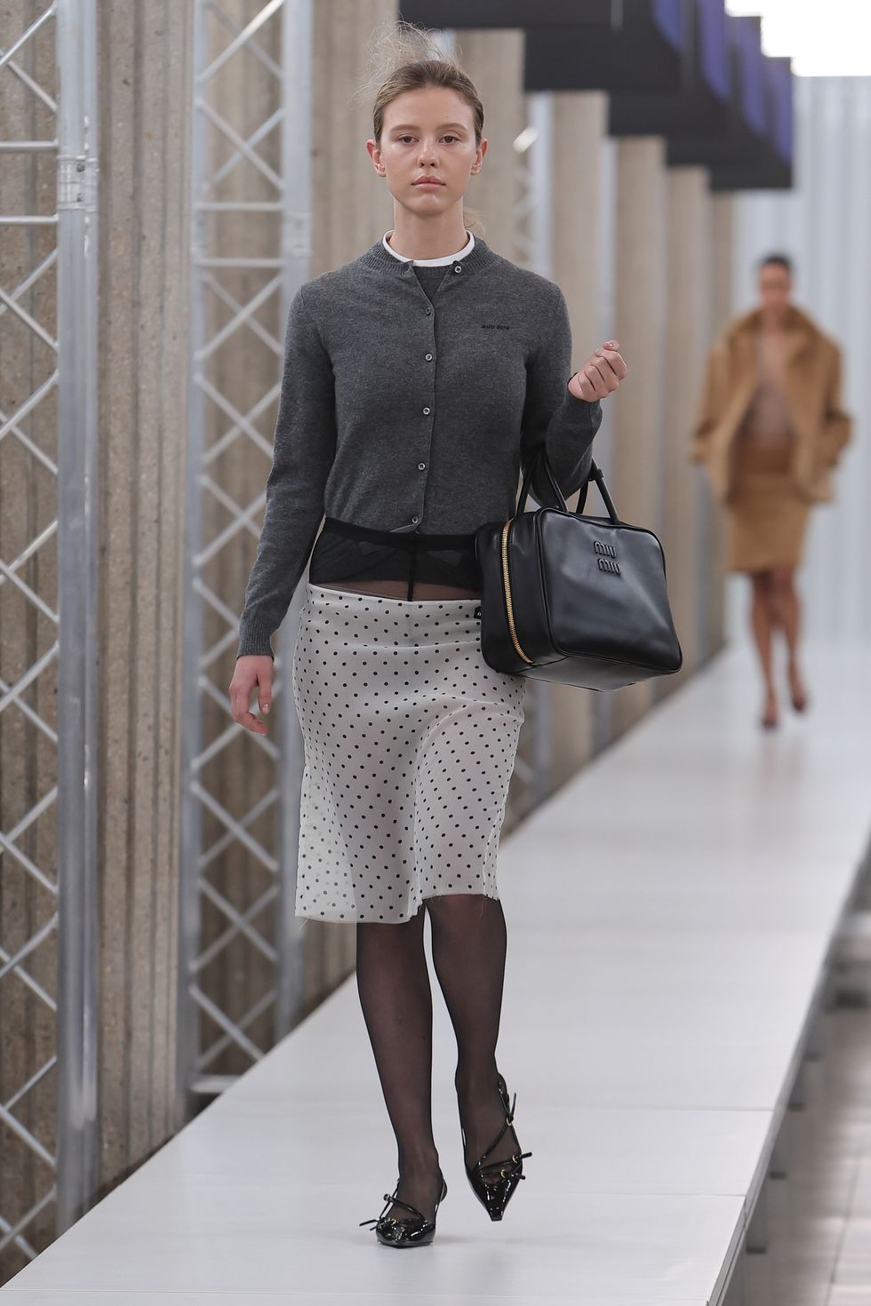 Shop Louis Vuitton 2023-24FW Pullovers Wool Bi-color Logo Luxury