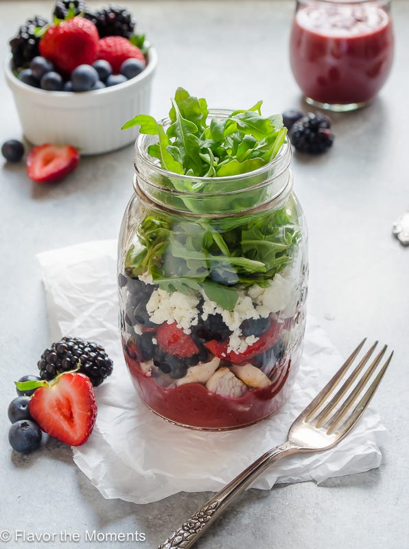 Strawberry Spinach Mason Jar Salad - Eating Bird Food