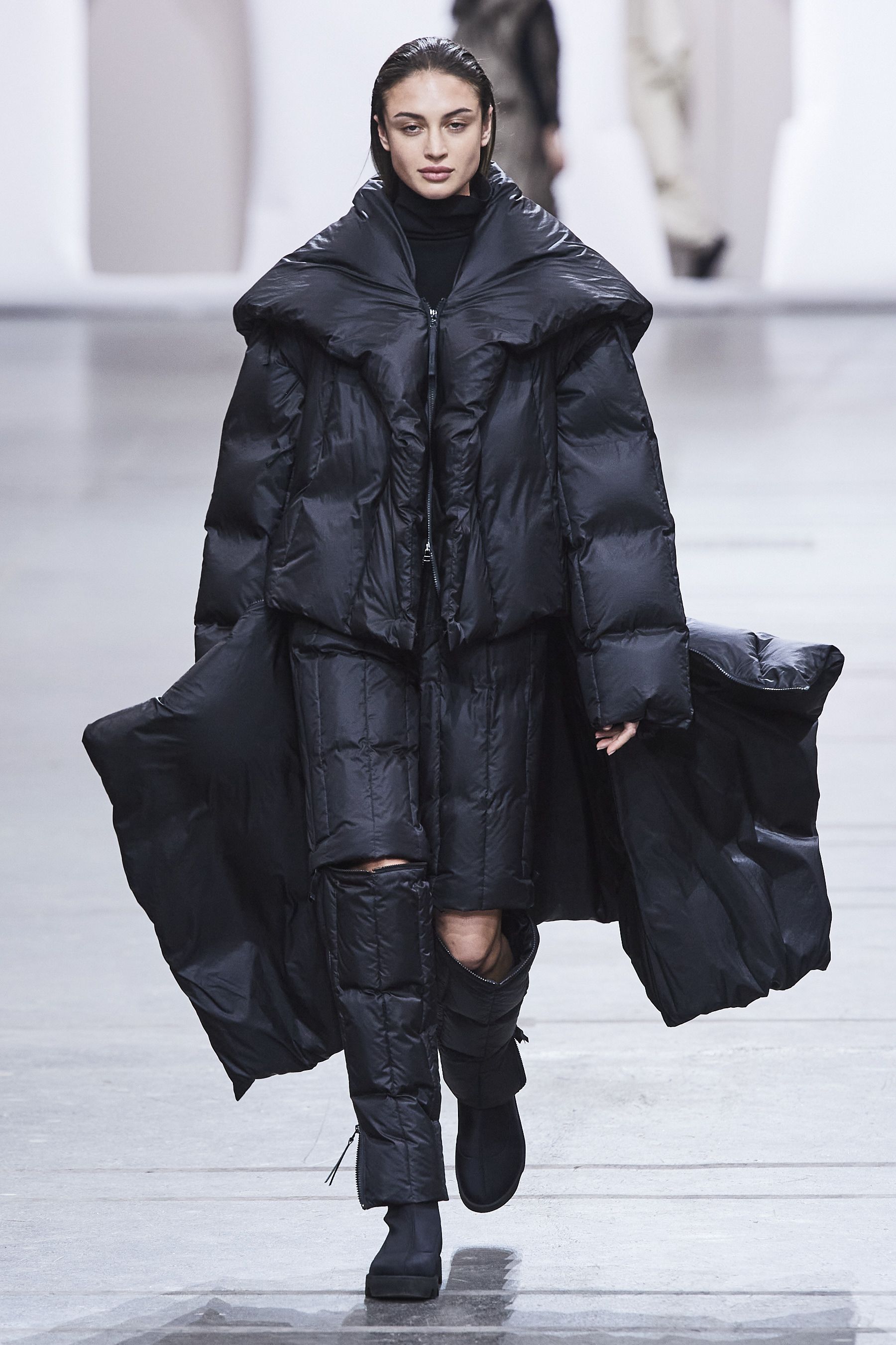 イッセイミヤケ」（ISSEY MIYAKE）｜2020秋冬コレクション