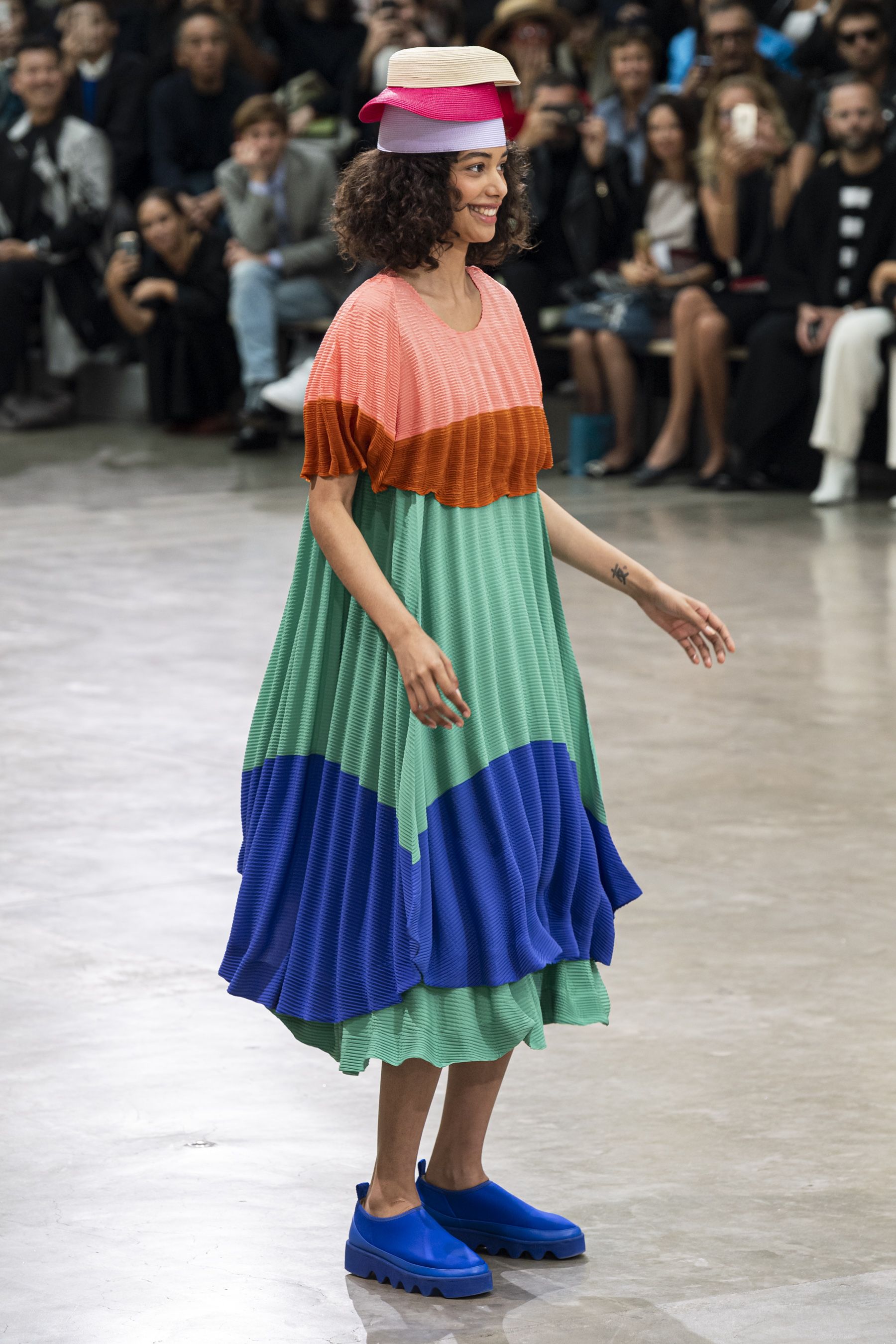 イッセイミヤケ」（ISSEY MIYAKE）｜2020春夏コレクション