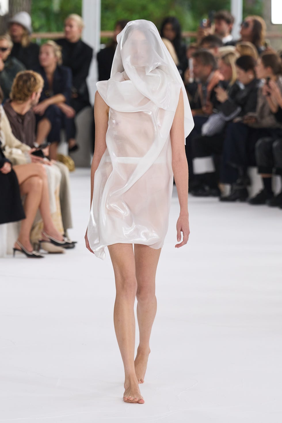 イッセイ ミヤケ（ISSEY MIYAKE）」2025春夏コレクション 