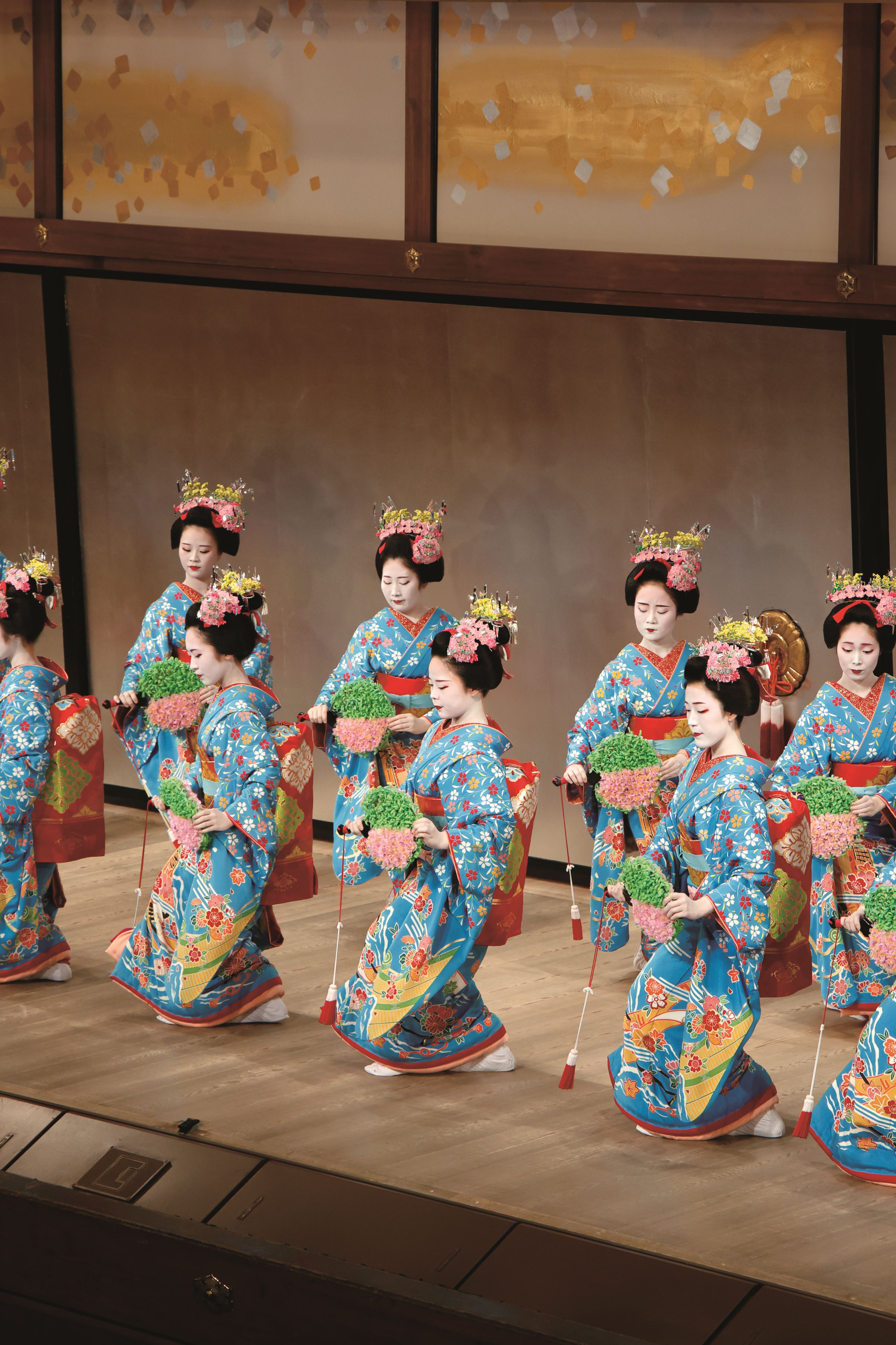 十三参り」は着物姿で少女時代の素敵な思い出作りを