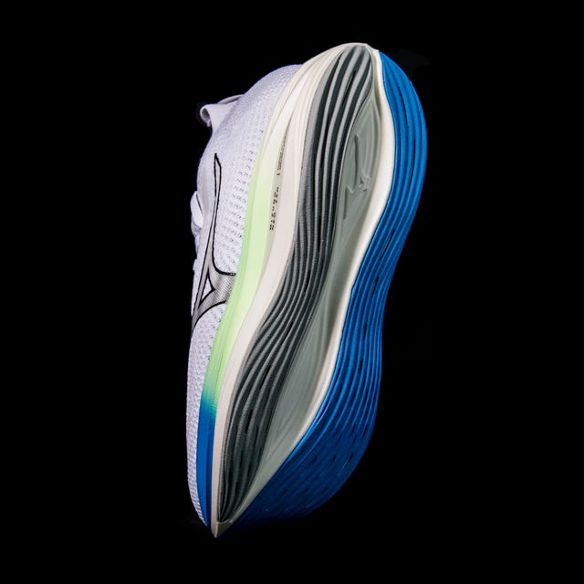 lightweight sports shoe showcasing sole design