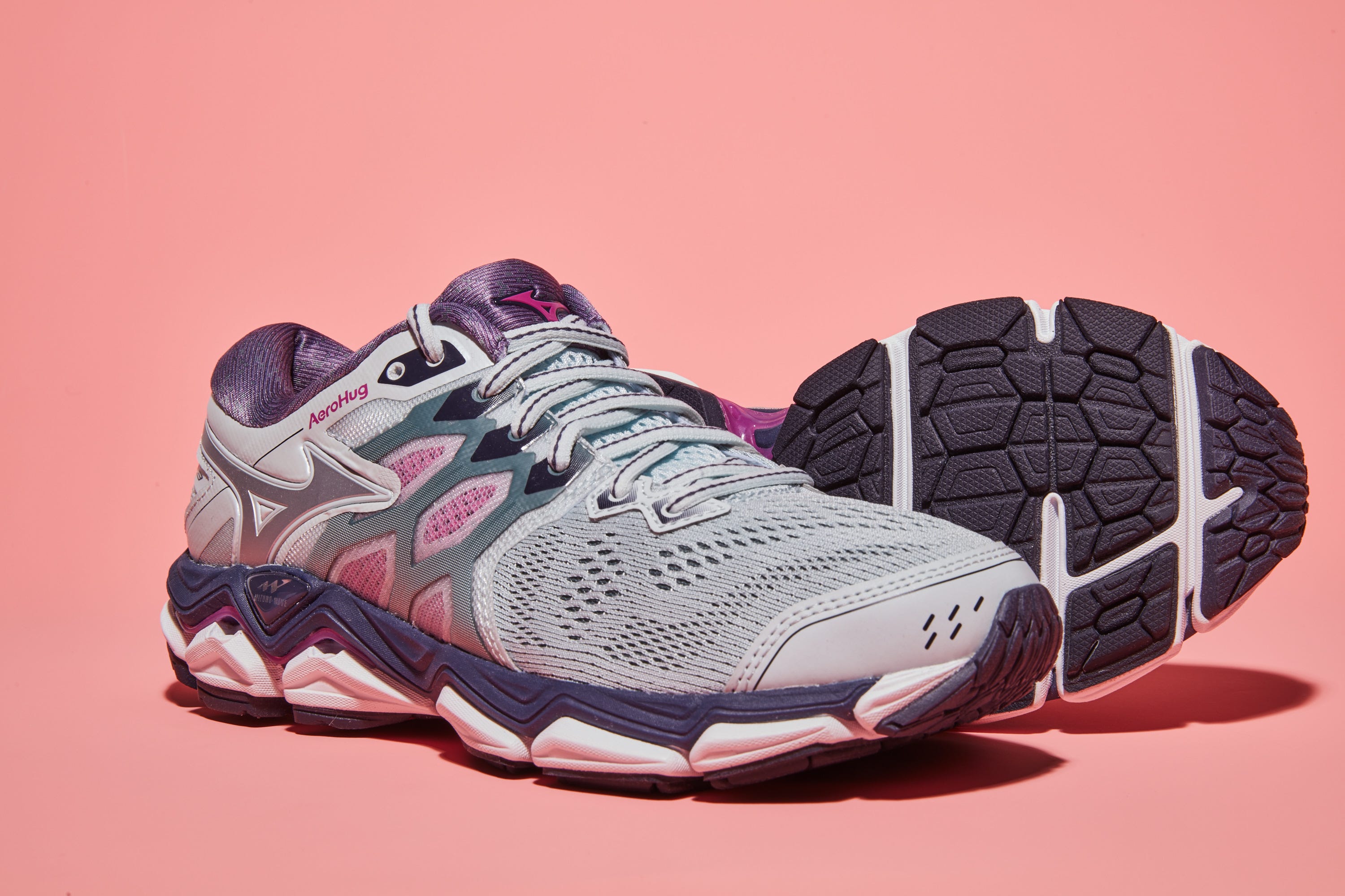 Mizuno Wave Horizon 3