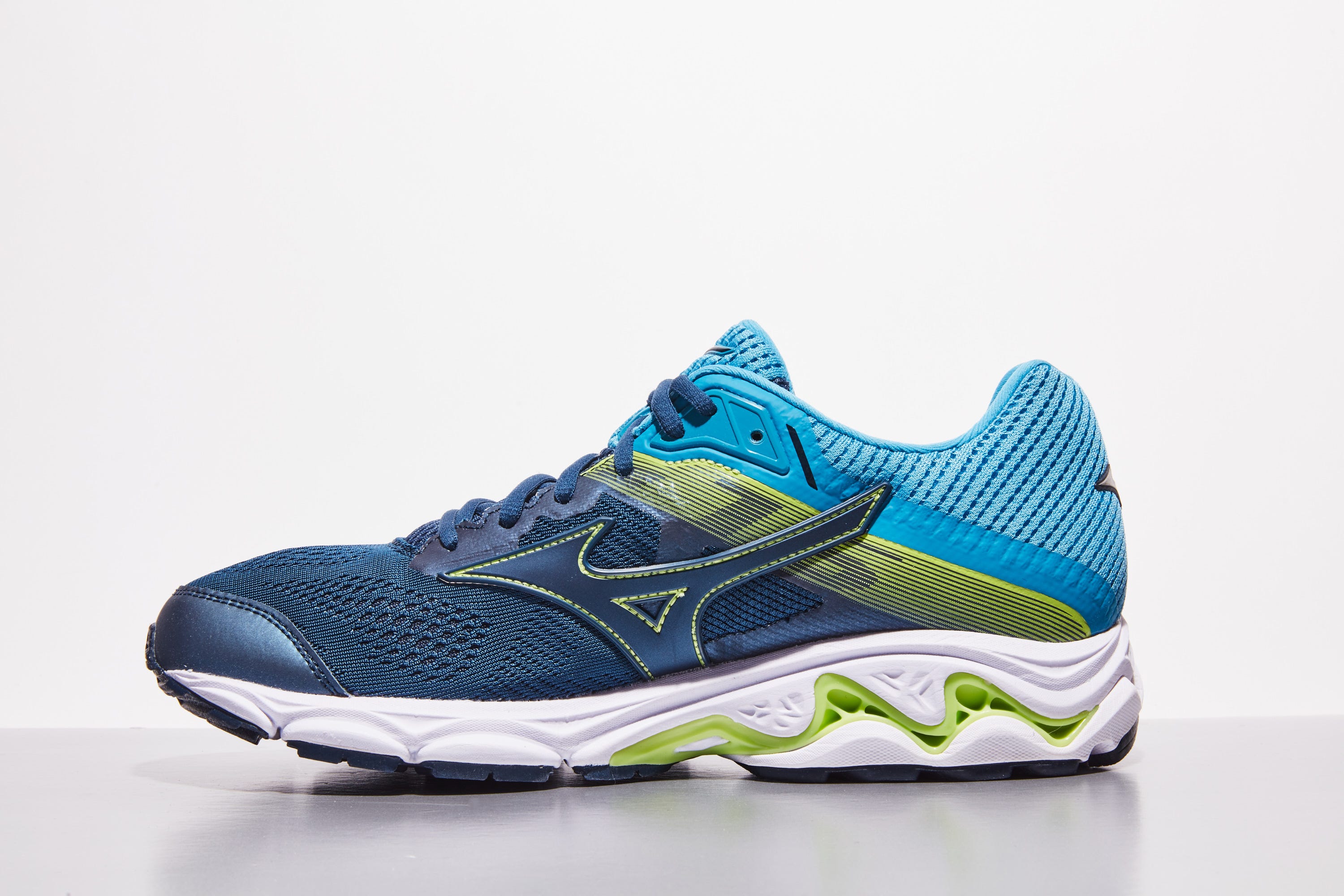 Mizuno Wave Inspire