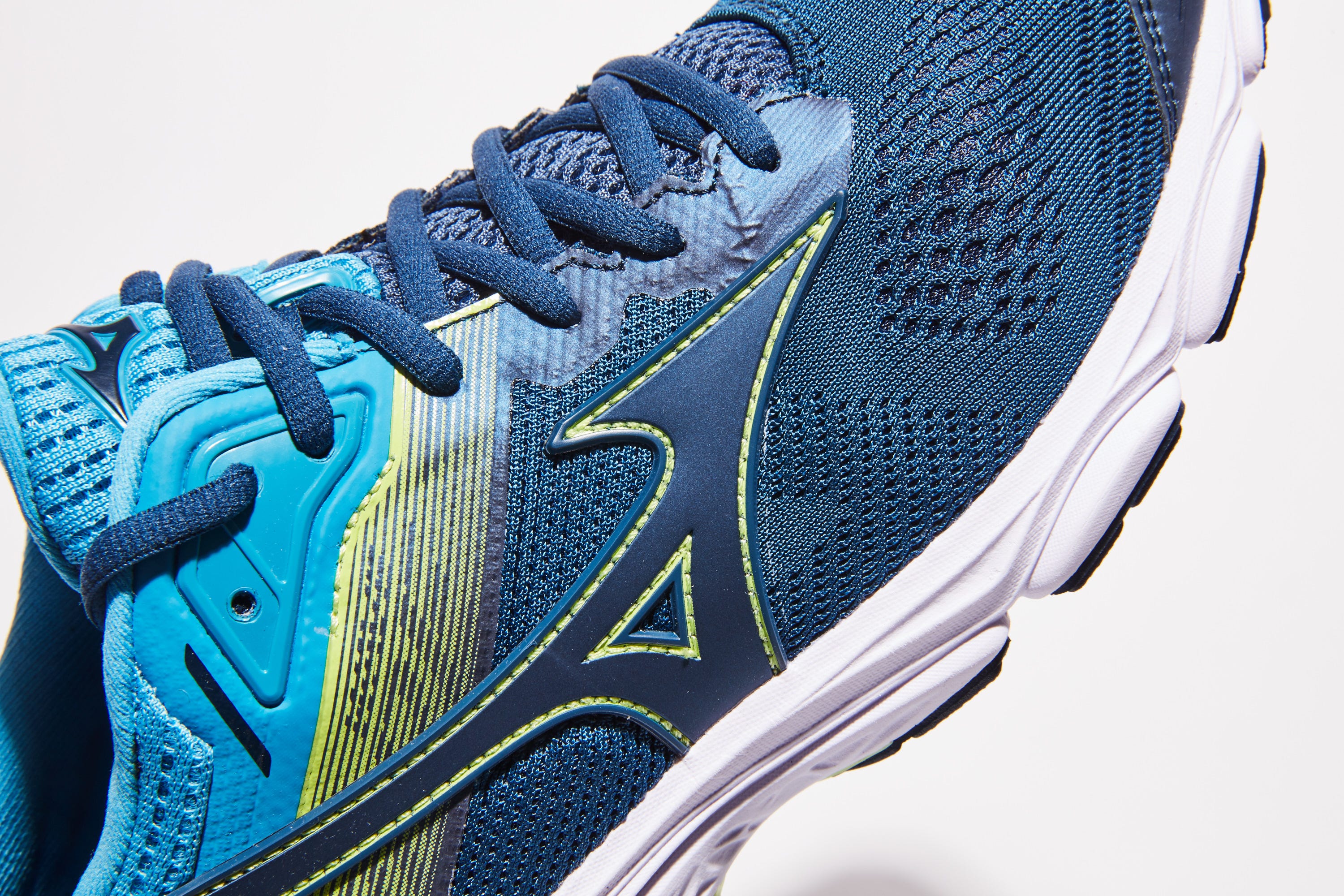 Mizuno Wave Inspire