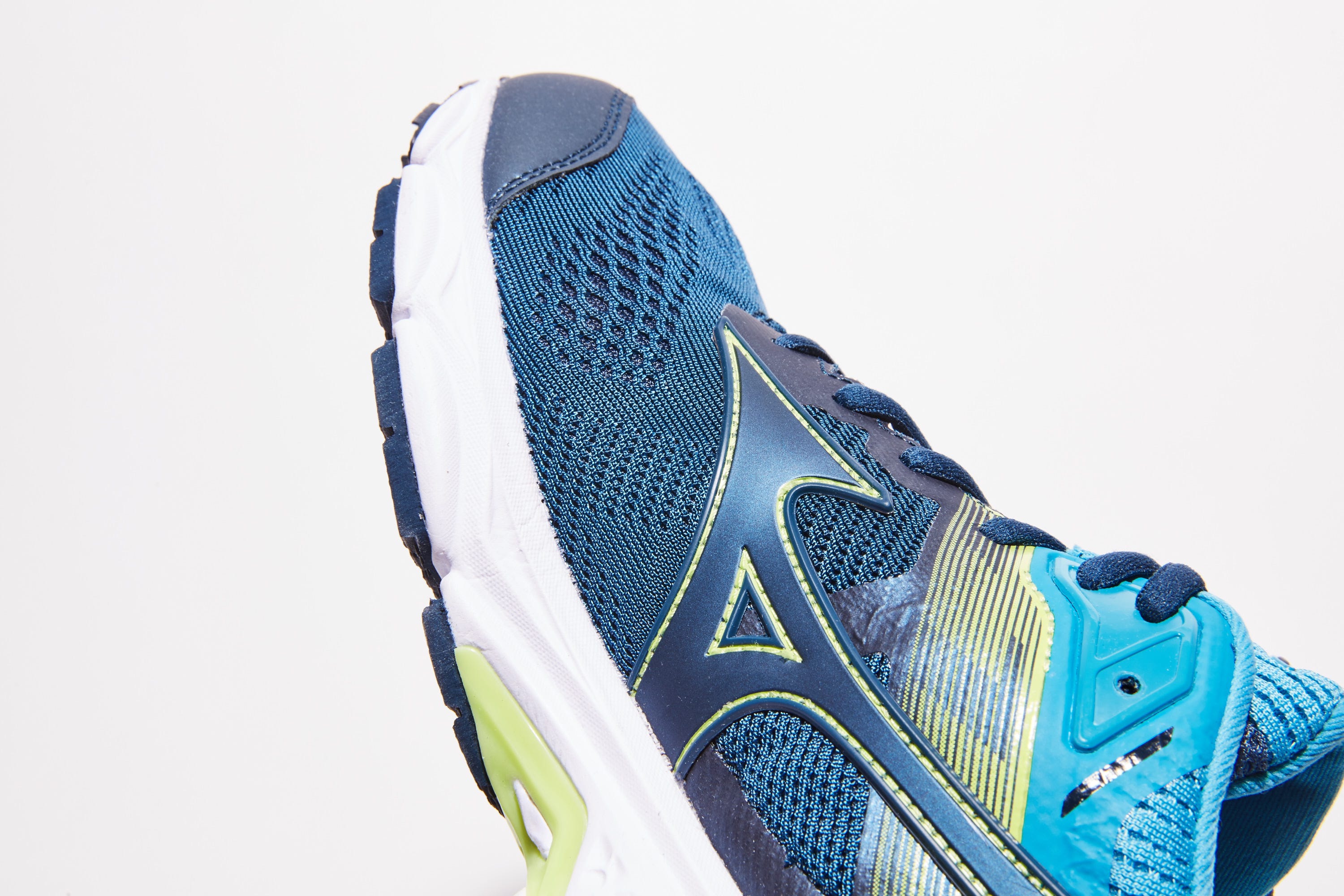 Mizuno Wave Inspire
