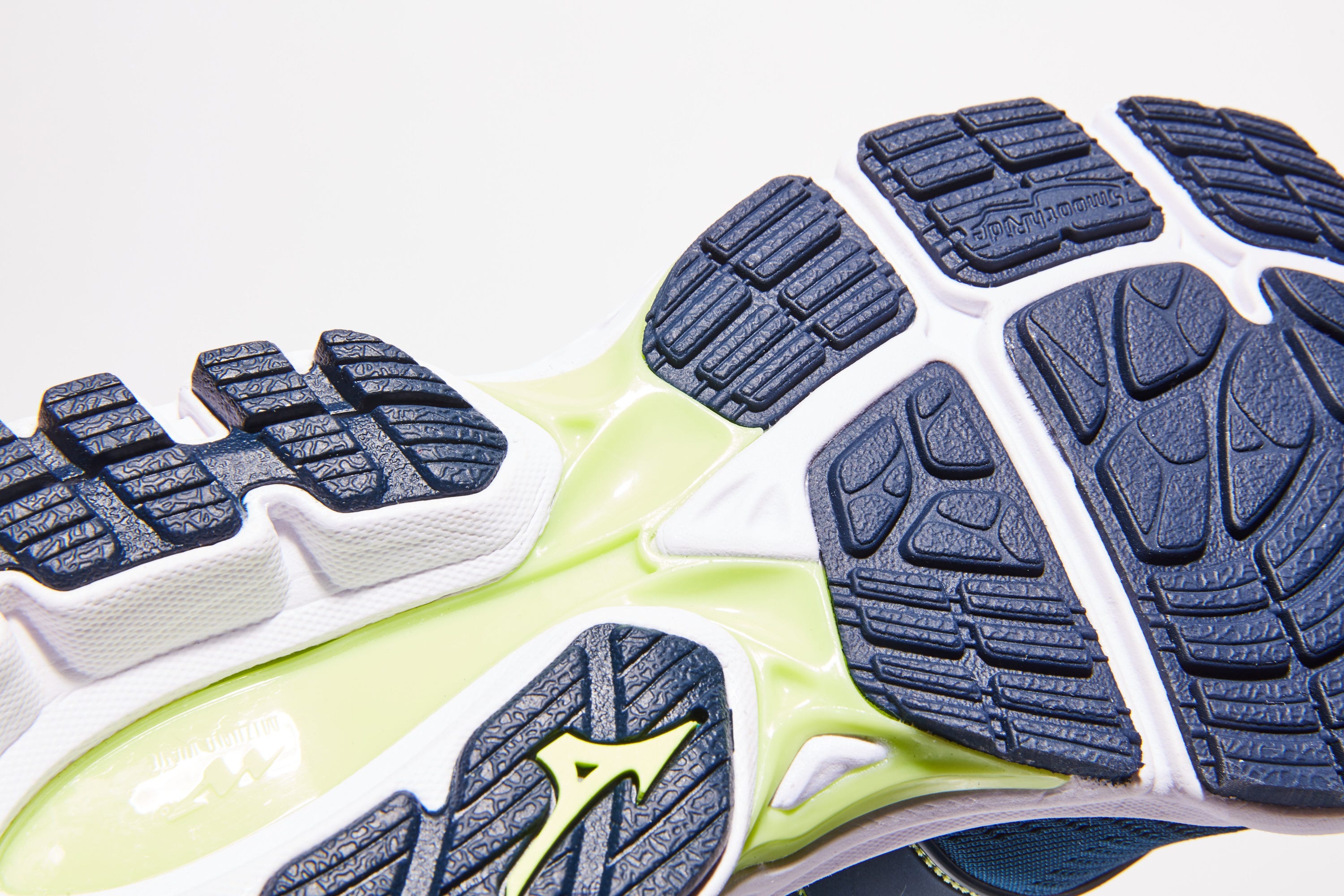Mizuno Wave Inspire