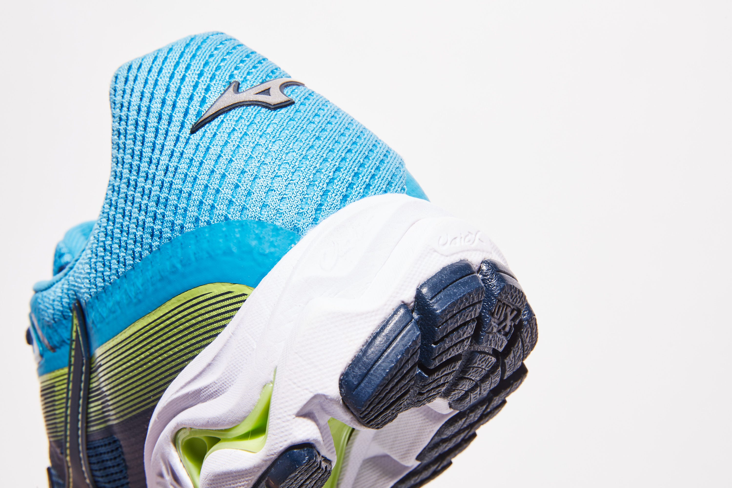 Mizuno Wave Inspire