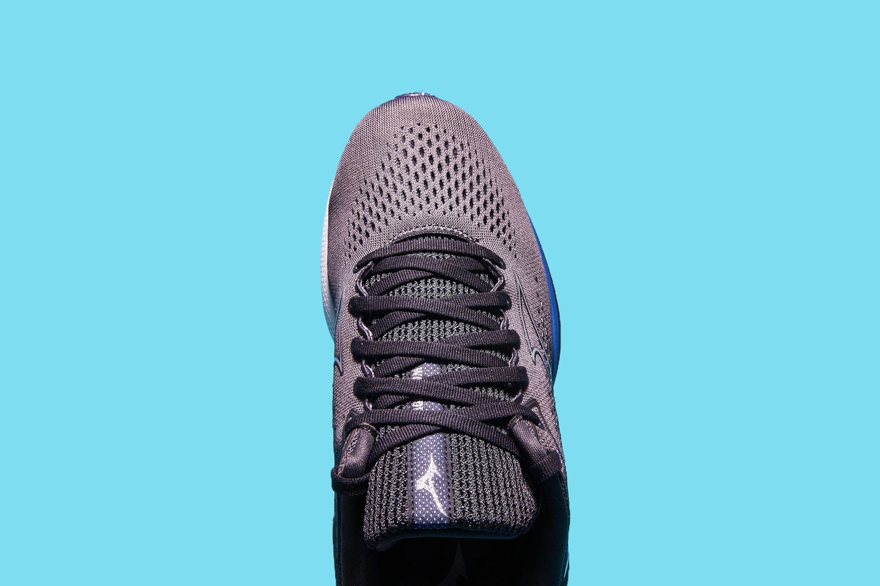 mizuno wave rider 25