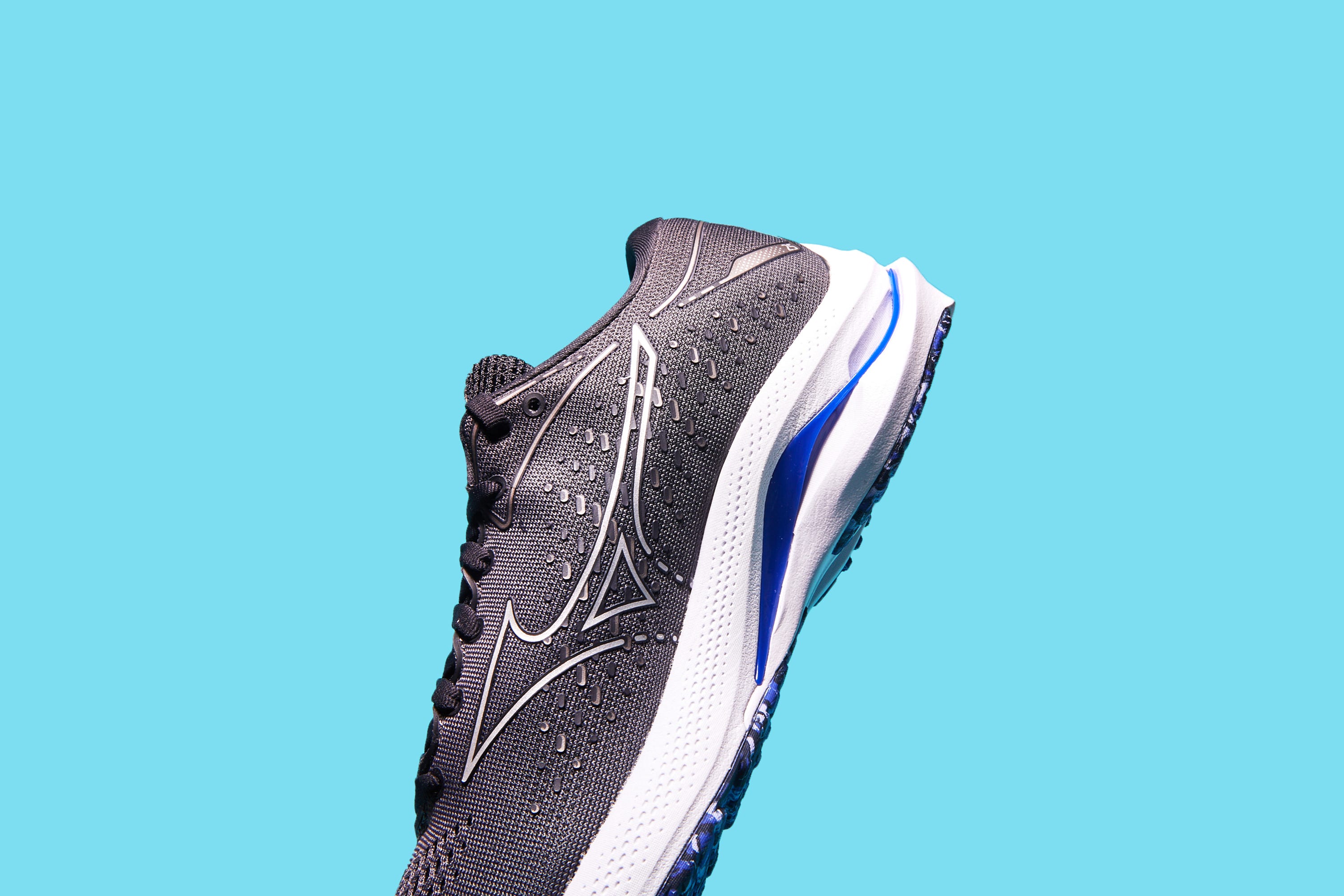 mizuno wave rider 25