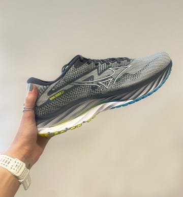 mizuno wave rider 27