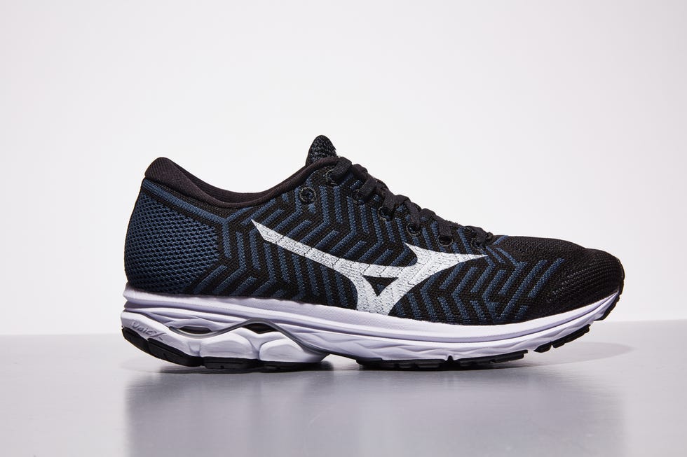 Mizuno Waveknit R2