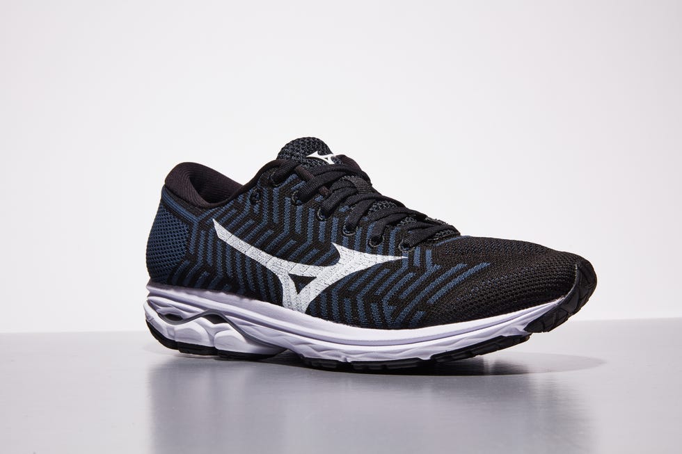 Mizuno Waveknit R2