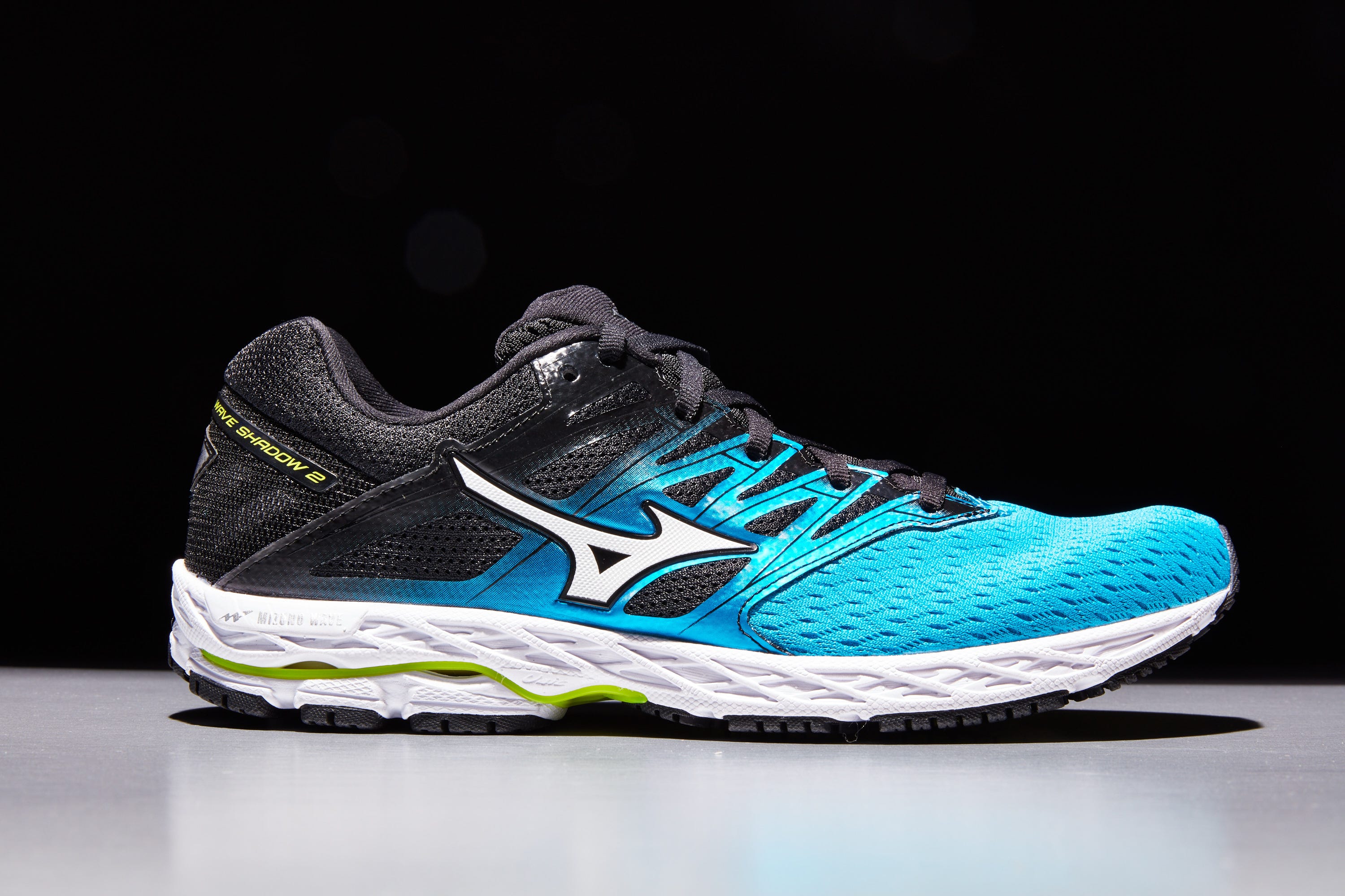 Mizuno Wave Shadow 2
