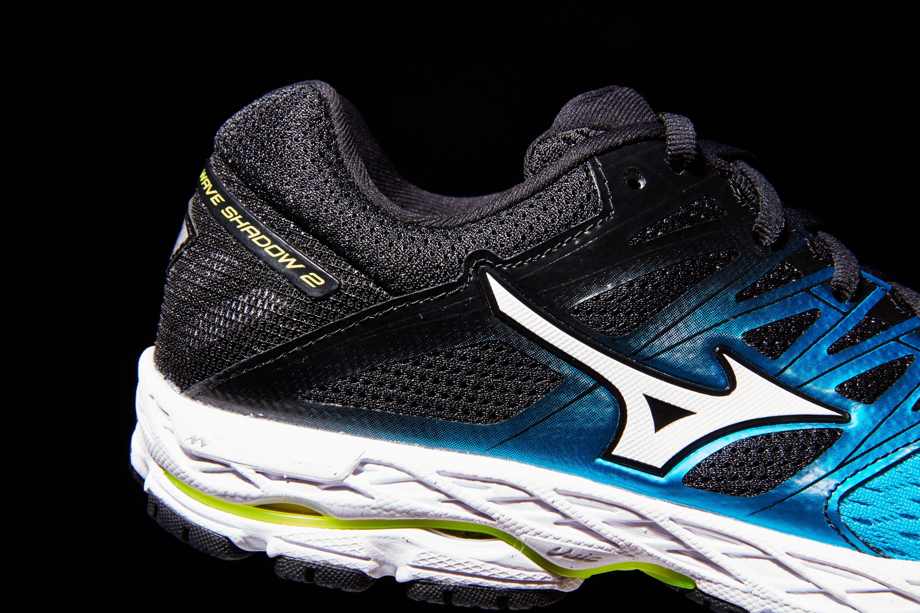 Mizuno Wave Shadow 2