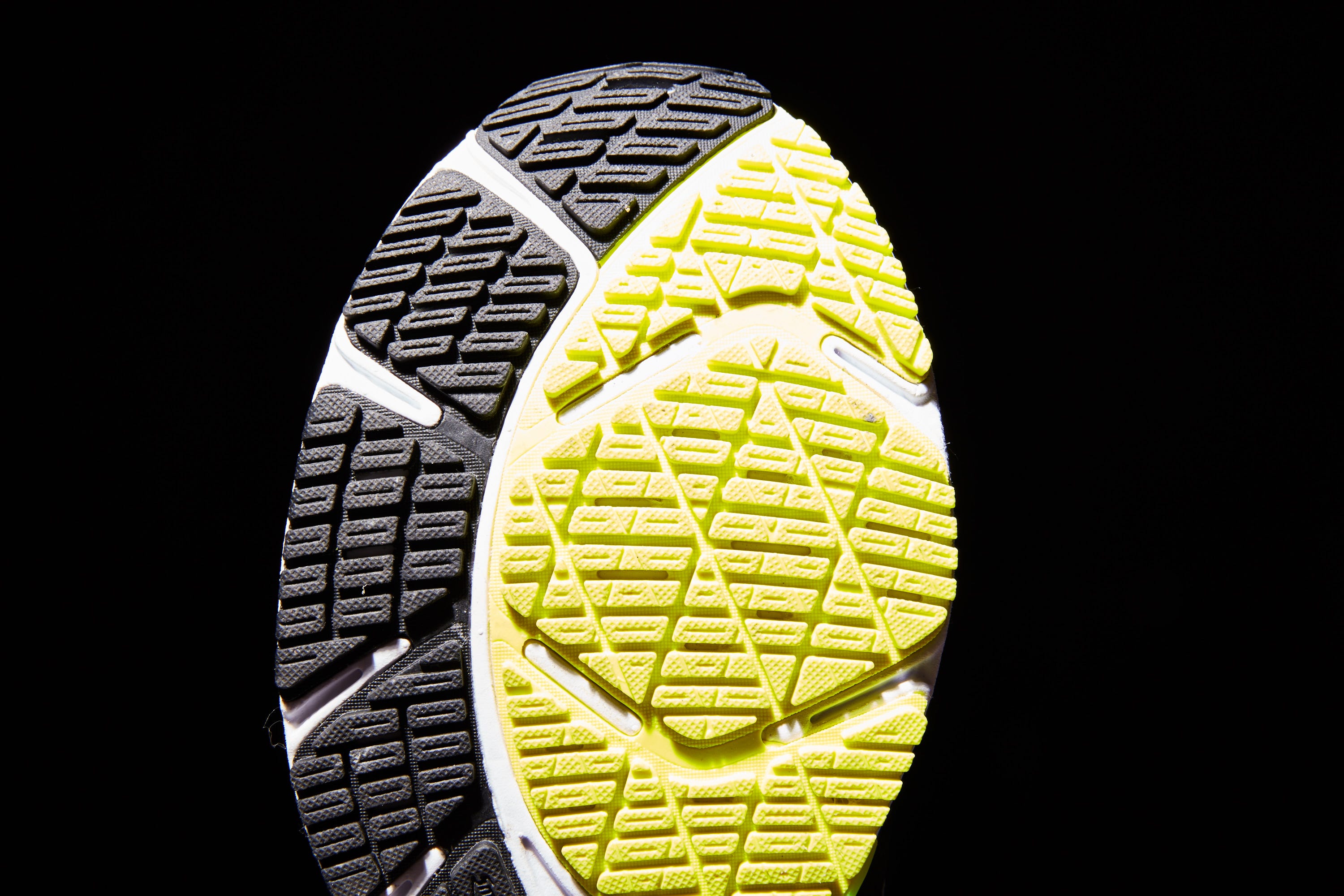 Mizuno Wave Shadow 2