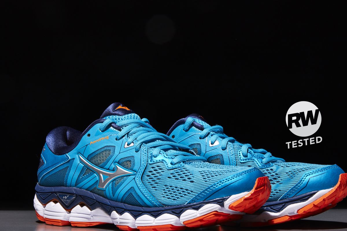 Wave Sky 2 Review | Cushioned Running Shoes