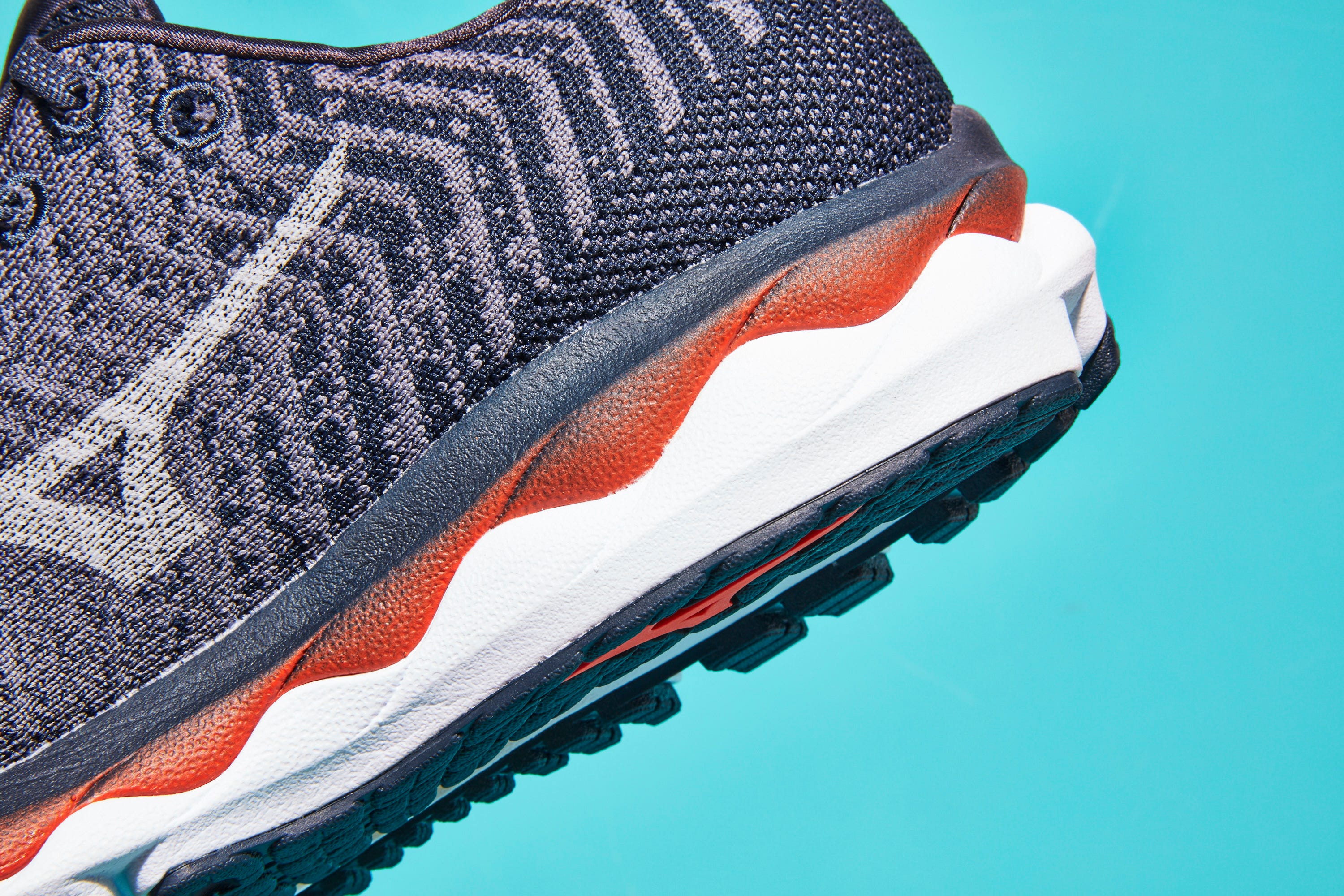 Mizuno Waveknit 3