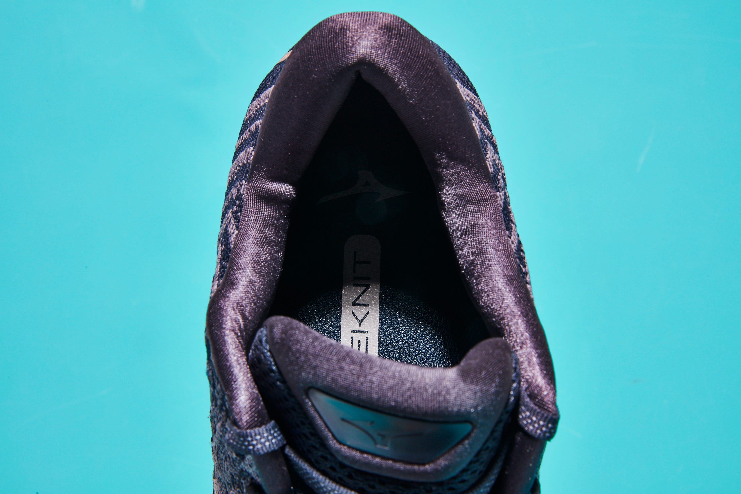 Mizuno Waveknit 3