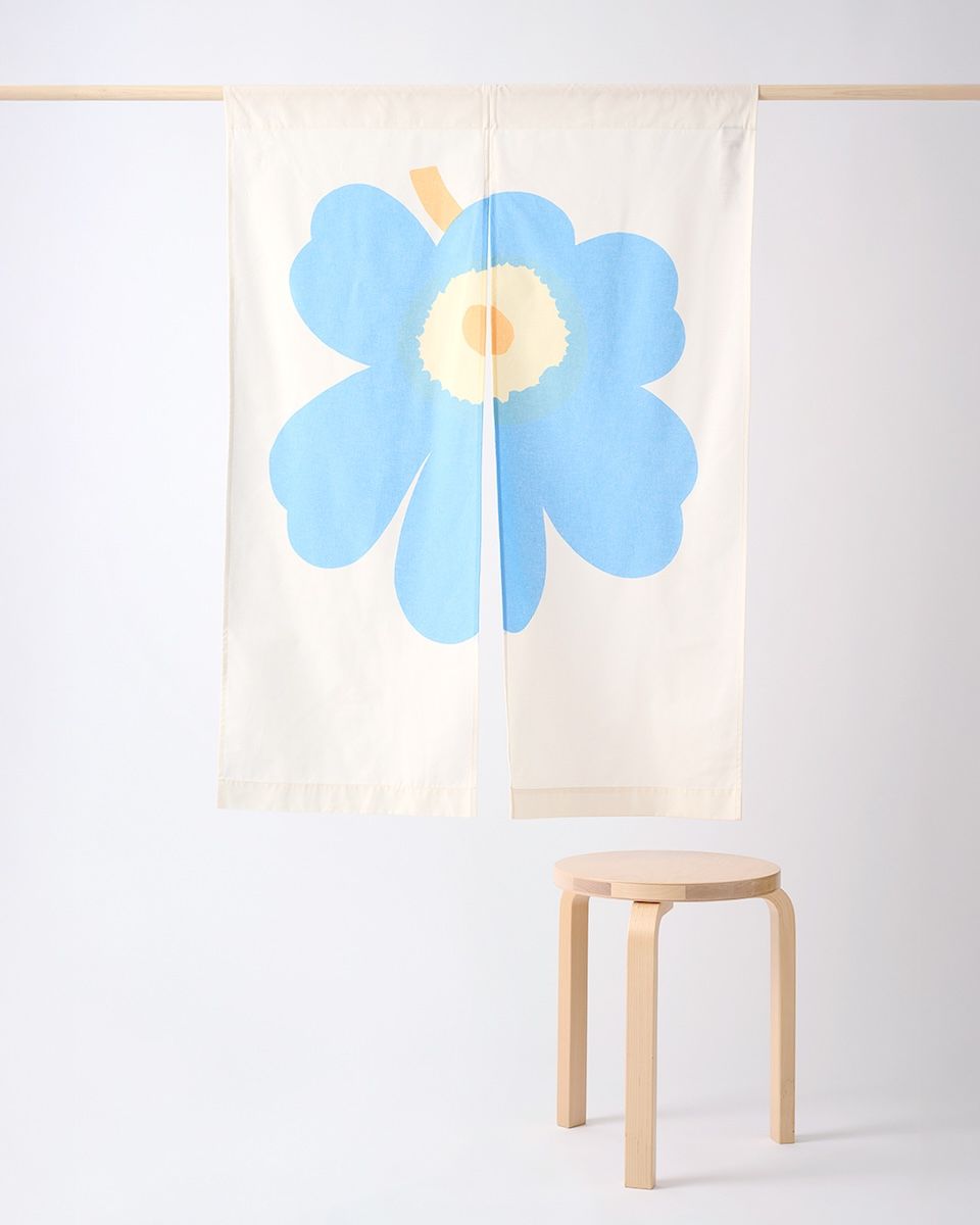 marimekko のれん 78cm ×230cm マリメッコ」から、“ウニッコ”に彩られた暖簾が登場 | ELLE