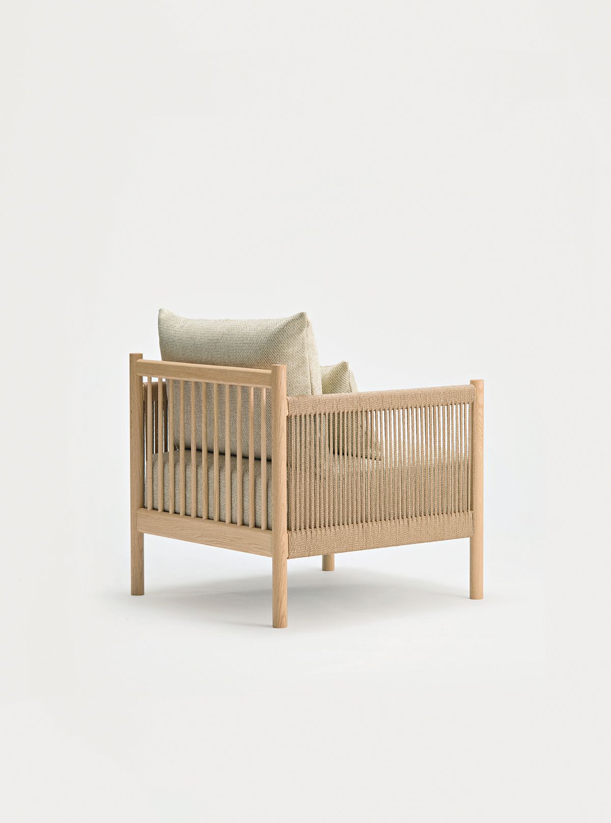 The History of Modern Furniture (English and German Edition
