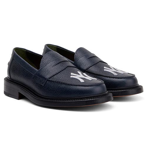 a pair of black shoes a pair of black shoes