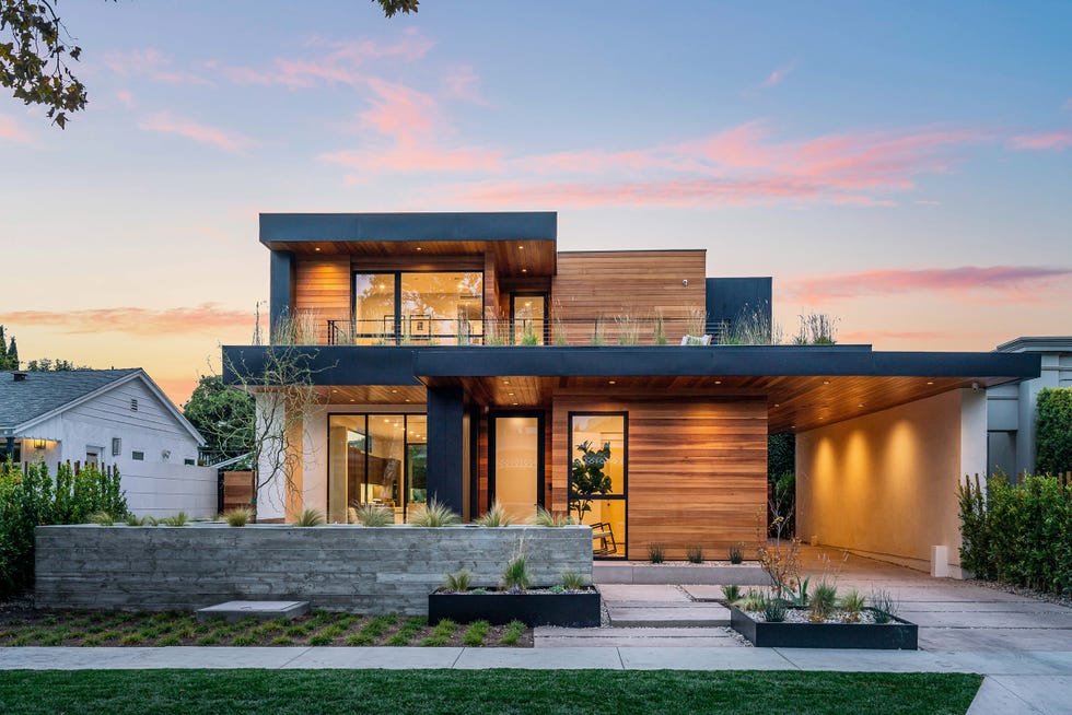 legend home exterior