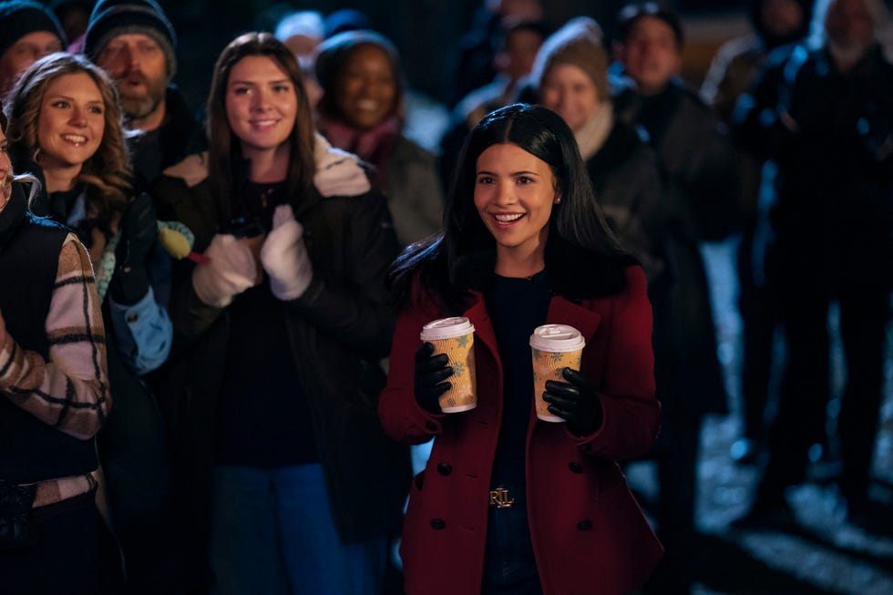 Minha vida com os Walter Boys. Nikki Rodriguez como Jackie no episódio 210 de Minha vida com os Walter Boys. Cr. David Brown/Netflix © 2022
