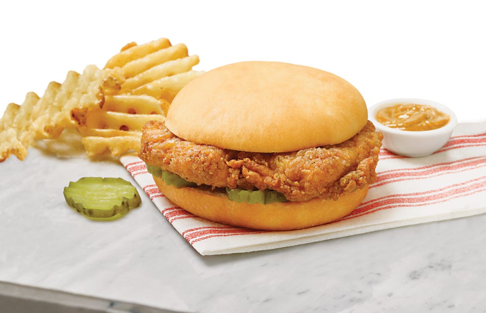 Dish, Food, Cuisine, Fast food, Junk food, Hamburger, Ingredient, Original chicken sandwich, Fried food, Kids' meal, 