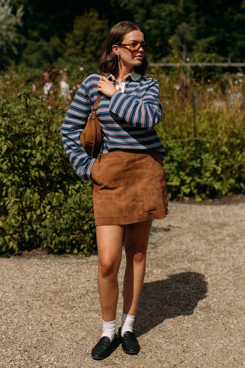 look con mocasines